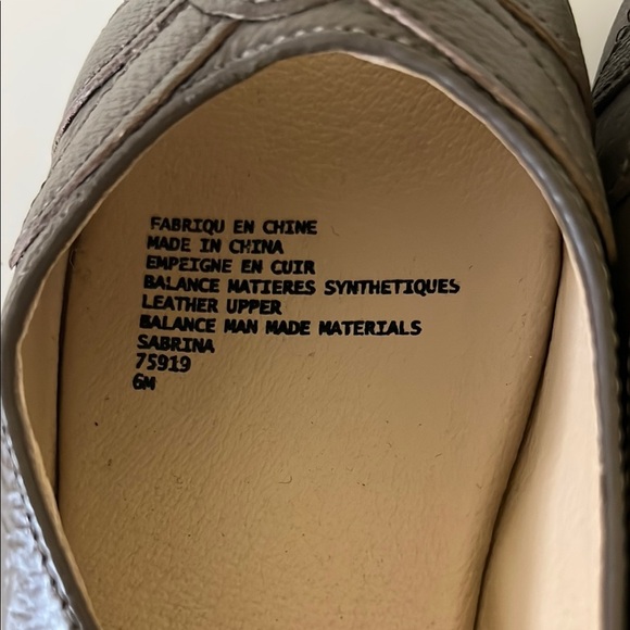 Tradition Women's Brown Peep Toe Slingback Shoes - Picture 3 of 6